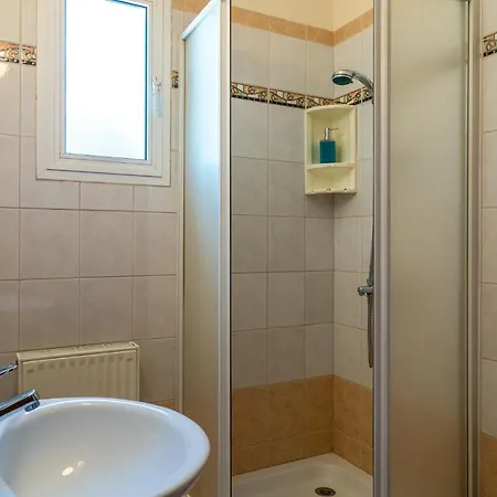 Melograno 3-br W/ Terrace In Διαμέρισμα Λάρνακα