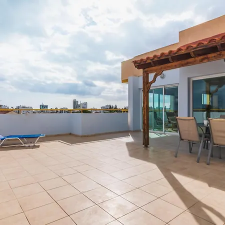 Melograno 2-br & Terrace In *