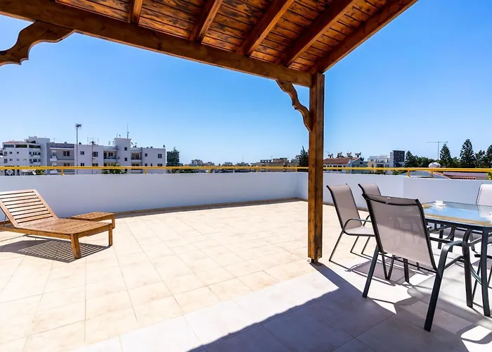 Apartament Melograno 2-br & Terrace In *