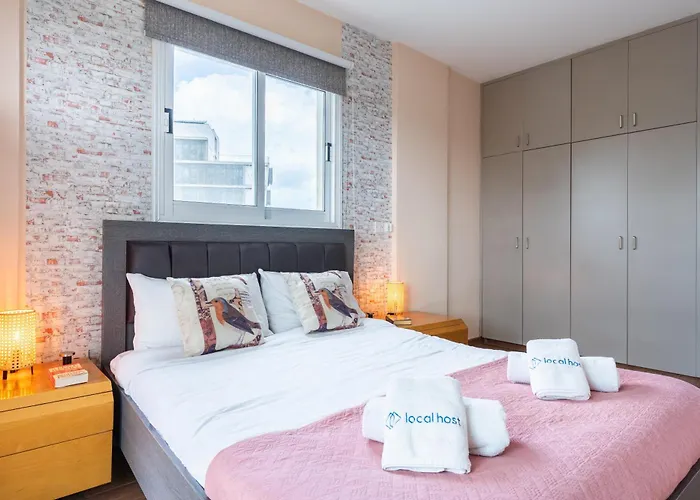 Apartment Melograno 2-br & Terrace In Larnaca